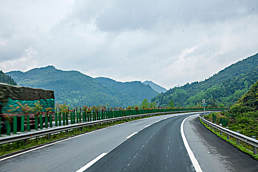 soi cau bach thu lo mb